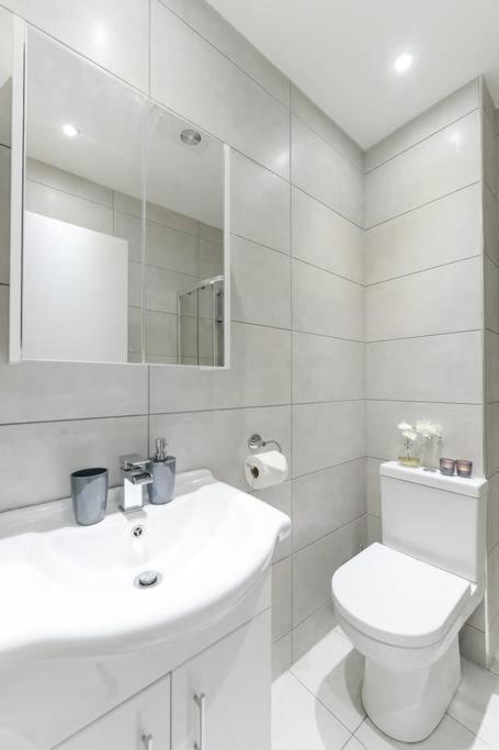 City Sparrow Apartments 6 Лондон Экстерьер фото